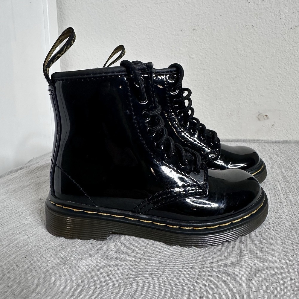 Dr. Martens Combat Boots Toddler Kids Sz 7 Black Patent Leather Lace Zip 1460T